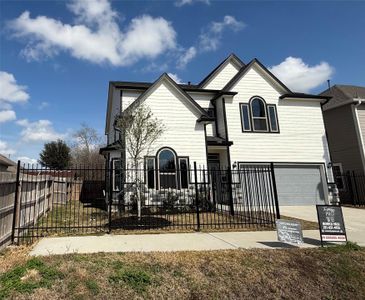 New construction Single-Family house 3337 Shelby Cir, Houston, TX 77051 - image
