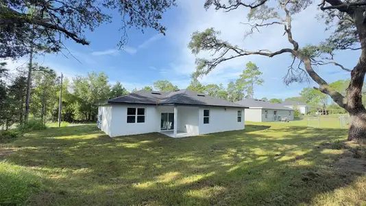 New construction Single-Family house 2827 W Xenox Dr, Citrus Springs, FL 34433 - image