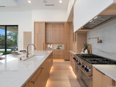 New construction Single-Family house 59 Ranch Hts, Fair Oaks Ranch, TX 78015 - image 16