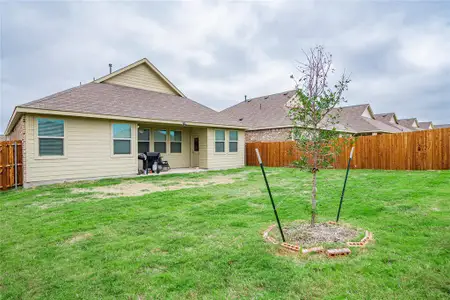 Verandah: Watermill Collection by Lennar in Royse City - photo 19 19