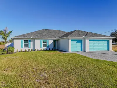 New construction Single-Family house 419 Nw 19Th St, Cape Coral, FL 33993 plan The Paradise Cove - image 2