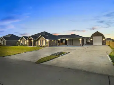 New construction Single-Family house 2108 Yavapai St, League City, TX 77539 - photo 0