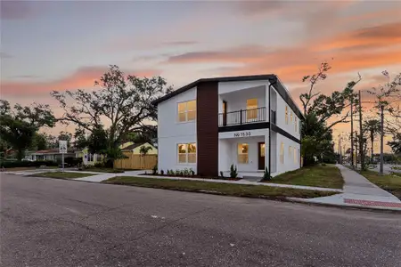 New construction Single-Family house 1530 12Th Ave S, St. Petersburg, FL 33705 - image