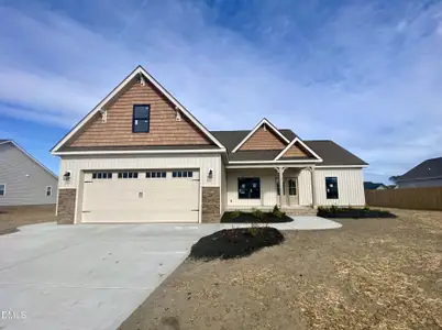 New construction Single-Family house 209 Rae Dr, Pikeville, NC 27863 - image