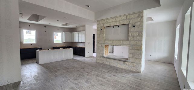 New construction Single-Family house 129 Rayner Pl, Spring Branch, TX 78070 - image