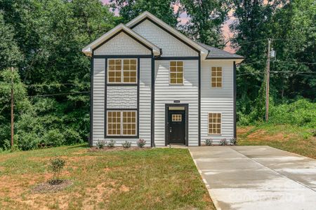 New construction Single-Family house 118 Ray Ella Drive, Stanley, NC 28120 - photo 0