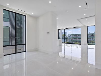 New construction Townhouse house 4008 Ne 167Th St, Unit 6, North Miami Beach, FL 33160 Dahlia- photo 30 30