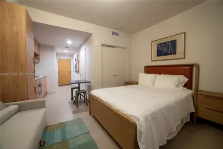 New construction Condo house 11 Ne 6Th, Unit 1908, Miami, FL 33132 - image