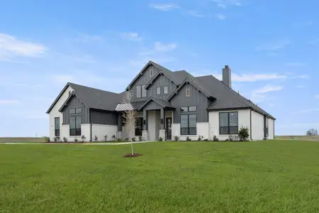 New construction Single-Family house 151 Talpin Ln, Venus, TX 76084 plan Madrid - image