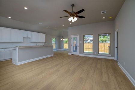 New construction Single-Family house 223 Clover Cir, Weatherford, TX 76086 null- photo 11 11