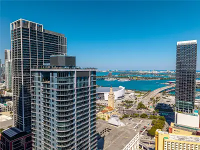 New construction Condo house 121 Ne 5Th St, Unit 2211, Miami, FL 33132 - image