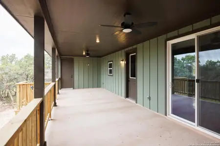 New construction Single-Family house 526 Eastview, Canyon Lake, TX 78133 - image