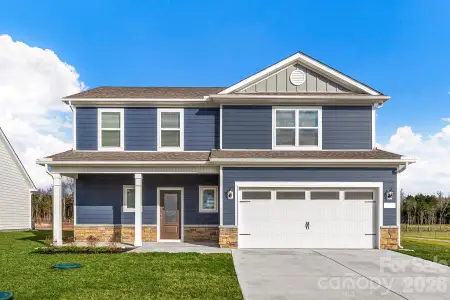 New construction Single-Family house 6516 Fairford Dr, Charlotte, NC 28215 - image