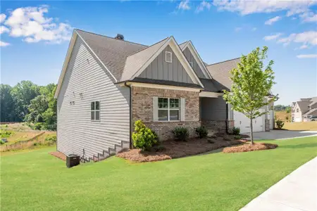 New construction Single-Family house 120 Cherokee Rose Ln, Hoschton, GA 30548 plan The Winston I - image 2