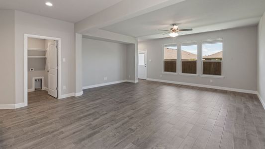 New construction Single-Family house 16020 Bronte Ln, Fort Worth, TX 76247 null- photo 22 22