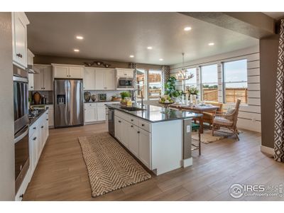 EXAMPLE PHOTO: KITCHEN & DINING ROOM