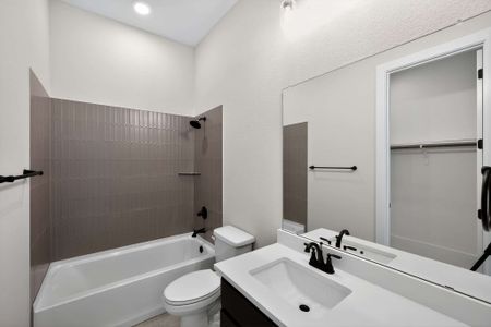 New construction Single-Family house 205 Three Rivers Rd, Georgetown, TX 76527 plan Emory - image 13