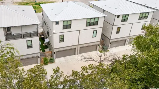 New construction Single-Family house 138 Playmoor St, San Antonio, TX 78210 plan Lavaca - image