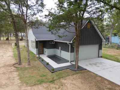 New construction Single-Family house 240 Shadow Oak Dr, Bastrop, TX 78602 - image