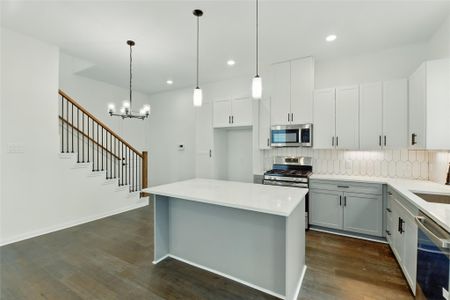 New construction Single-Family house 9902 Clark Rd, Unit G, Houston, TX 77076 - image 3