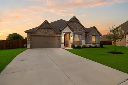 New construction Single-Family house 1802 Golden Meadow Ct, Cleburne, TX 76033 plan Concept 2027 - image