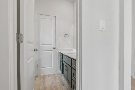 New construction Single-Family house 146 Stream St, Seguin, TX 78155 plan Ava - image 11
