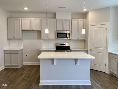 New construction Townhouse house 539 Barrington Row Ave, Zebulon, NC 27597 Hertford- photo 4 4