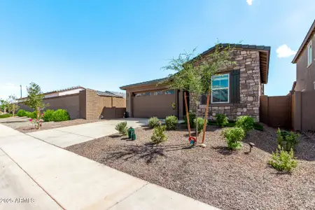 New construction Single-Family house 2993 E Frontiersman Ln, San Tan Valley, AZ 85140 plan Ironwood Plan 3518 - image
