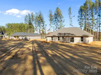 New construction Single-Family house 2307 Lee Lawing Rd, Lincolnton, NC 28092 - image 3