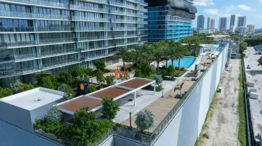 New construction Condo house 1170 E Hallandale Beach Blvd, Unit 1012, Hallandale Beach, FL 33009 - image