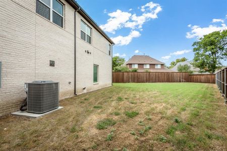 New construction Single-Family house 908 Banyan Tree Ln, Richardson, TX 75081 null- photo 37 37