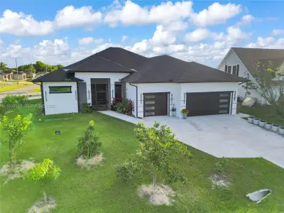 New construction Single-Family house 4301 10Th St W, Lehigh Acres, FL 33971 - image