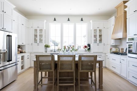 New construction Single-Family house Bryan, TX 77808 plan The Elizabeth II - image 5