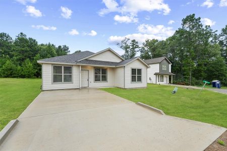 New construction Single-Family house 379 Byrd Dr, Lufkin, TX 75901 - image 2