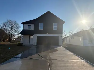 New construction Single-Family house 1006 4Th St, Hempstead, TX 77445 - image