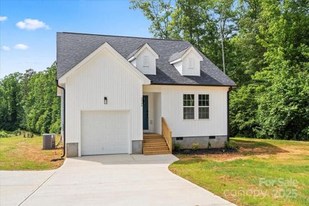 New construction Single-Family house 2906 Swicegood Rd, Linwood, NC 27299 - image