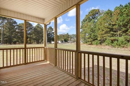 New construction Single-Family house 105 Eason Creek Way, Clayton, NC 27527 null- photo 25 25