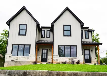 New construction Single-Family house 705 S 15Th St, Waco, TX 76706 - image