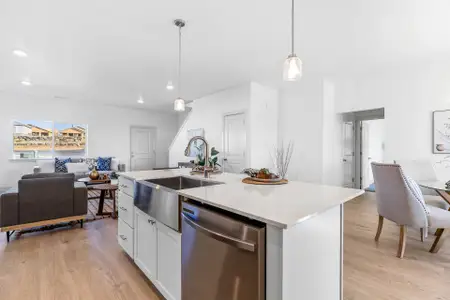 New construction Single-Family house 900 E Maple Brook Ave, Hermiston, OR 97838 plan Jefferson Farmhouse Elevation - image