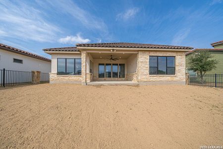 New construction Single-Family house 2013 Toscano Wy, Kerrville, TX 78028 - image 14