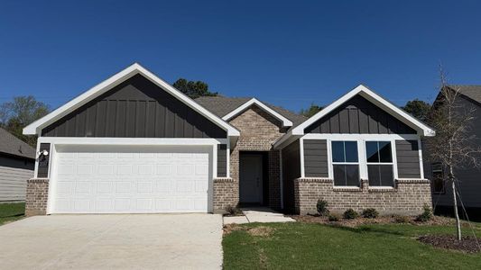 New construction Single-Family house 2057 Bobby Ashcraft Dr, Lindale, TX 75771 plan Huntsville - image