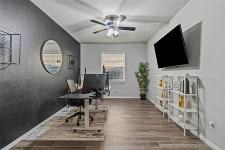 New construction Single-Family house 2811 Bisbee Rd, League City, TX 77573 plan Willard II - image 9