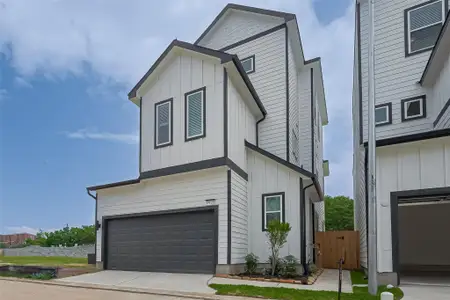 New construction Single-Family house 8925 Grovner Pl, Houston, TX 77055 - image