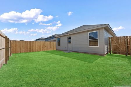 New construction Single-Family house 7207 Brownleaf Dr, San Antonio, TX 78227 plan Hoffman - image