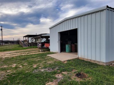 New construction Single-Family house 390 Leatherwood Ln, Poolville, TX 76487 null- photo 9 9