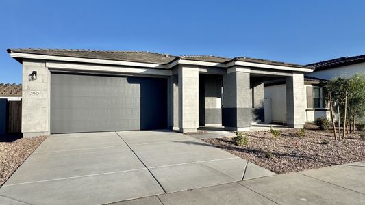 New construction Single-Family house 20625 S 228Th Pl, Queen Creek, AZ 85142 Sunflower Homeplan- photo 7 7