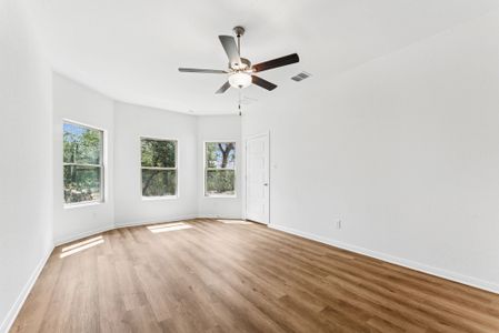 New construction Single-Family house 16243 Sage Cmn, Elmendorf, TX 78112 plan Magellan - image 13