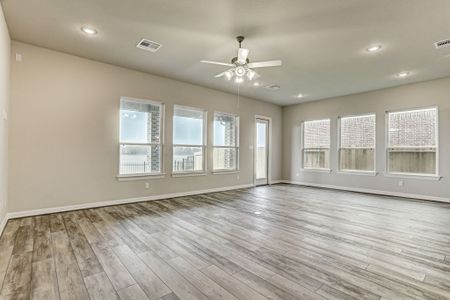 New construction Single-Family house 1606 Friendship Park Cir, Seabrook, TX 77586 plan Bayshore - image 8