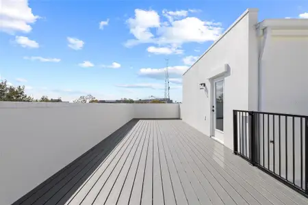 New construction Townhouse house 307 15Th St N, St. Petersburg, FL 33705 - image 3