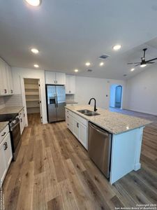 New construction Single-Family house 2100 Owens Ave, Three Rivers, TX 78071 - image 7